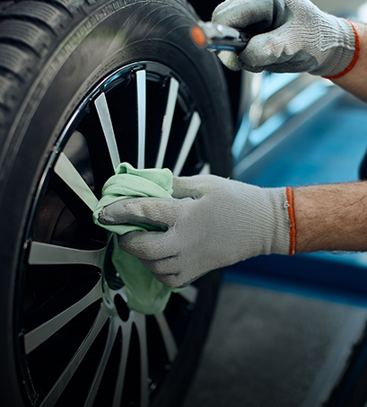 Mobile car detailing service in Okotoks, Alberta